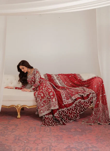 Azrina Scarlett Farshi Lehnga - Image 5